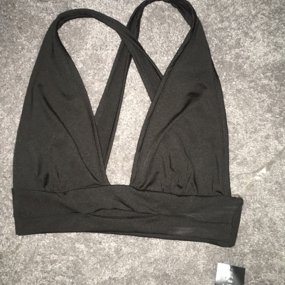 Bra-lette - Picture 2 of 2